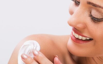 Una crema idratante corpo è una buona soluzione per idratare il viso?